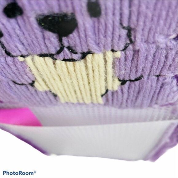 Vtg Plastic Canvas Purple Bear Hanging Note Holder Yarn Embroidery Kawaii Mail - Picture 4 of 5